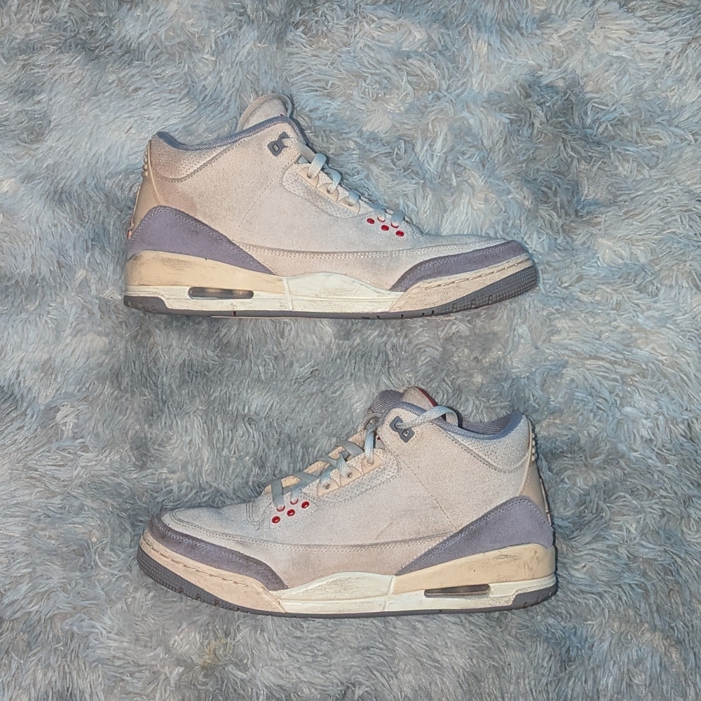 Nike Gray and Cream Sneakers